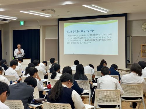 つくばサイエンス高等学校でのキャリア教育会